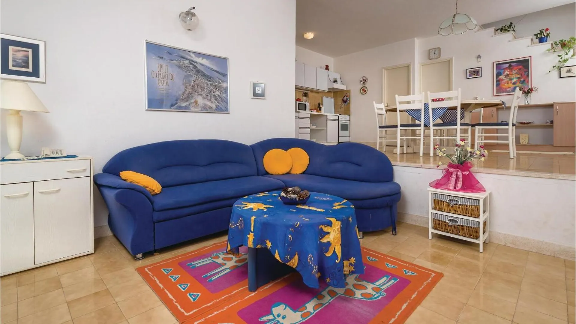 Awesome Home In Okrug Gornji With Kitchen 트로기르